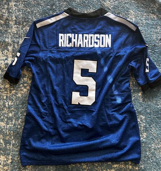 🧲 Indianapolis Jersey